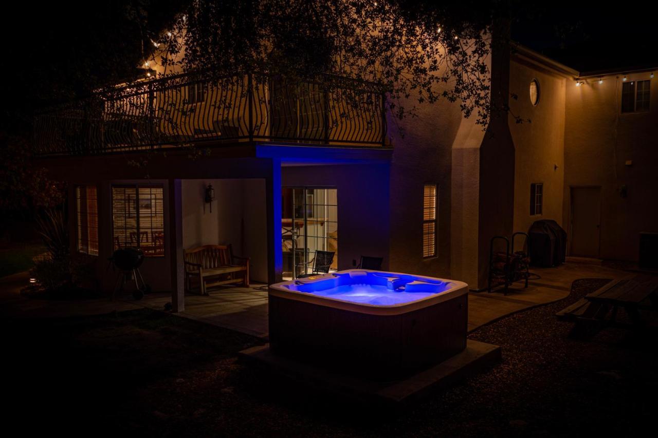 Вилла Mountain Majesty With Hot Tub, Pool Table, Generator, Ev Hookup Окхерст Экстерьер фото